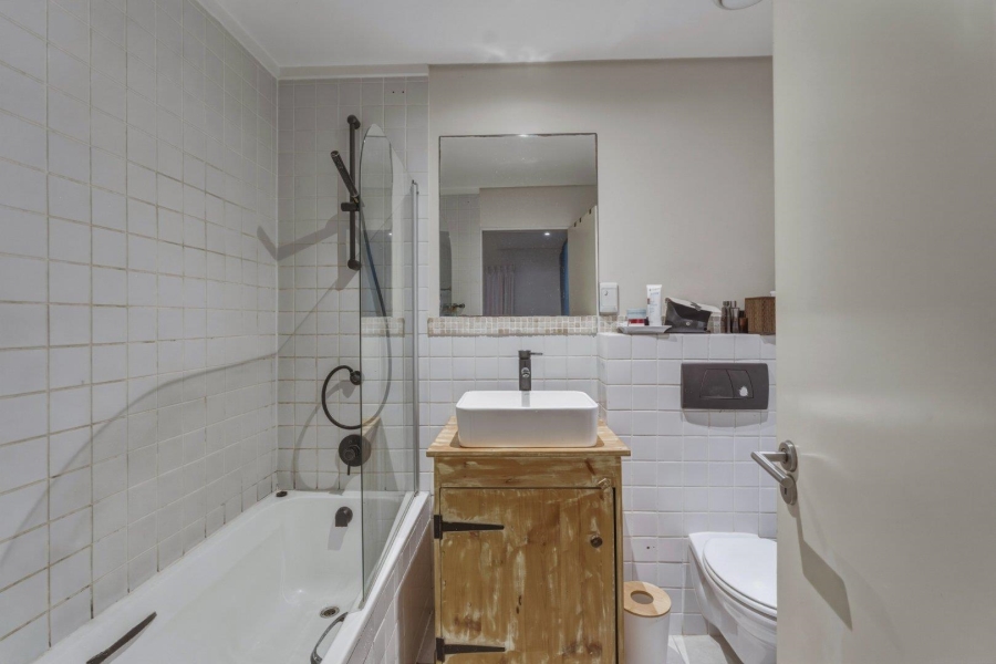 2 Bedroom Property for Sale in Cape Town City Centre Western Cape